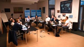PRIMERA REUNIÓN PRESENCIAL. FLOORBALL FIT FOR FUTURE
